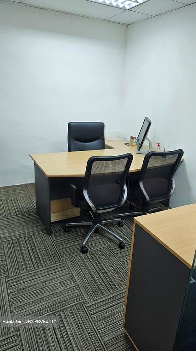 International Plaza (D2), Office #457102541